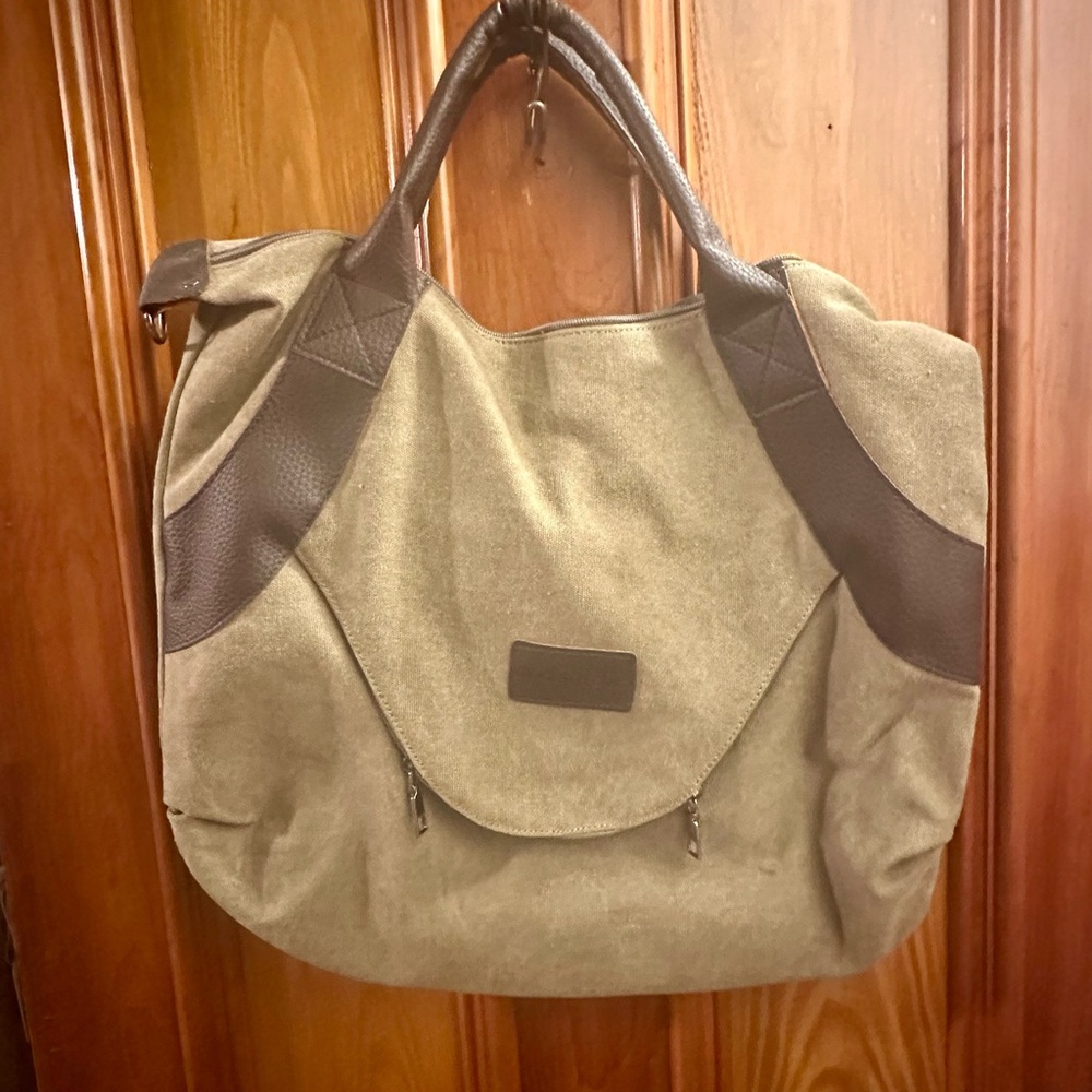 MODERN CHIC OLIVE BAG